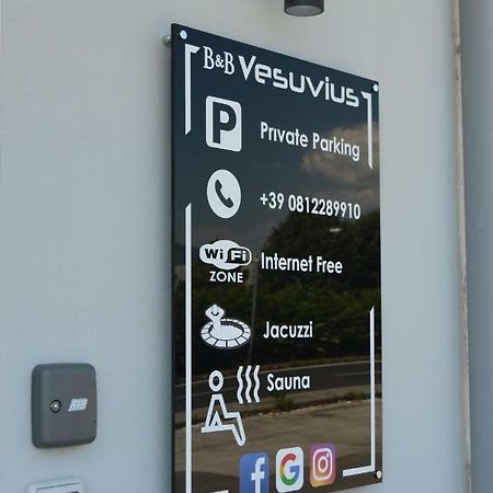 B&B Vesuvius Napoli Bagian luar foto